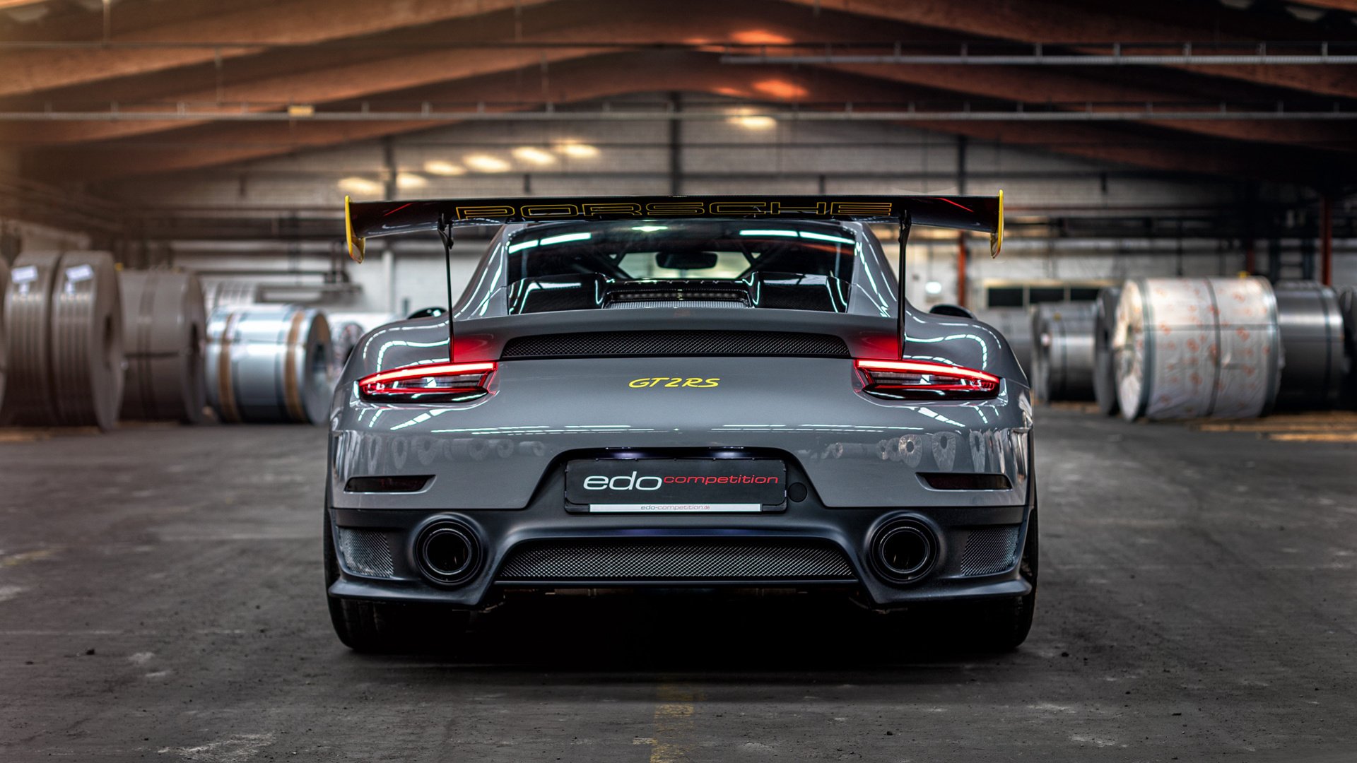 接力战术灵活多变,团队配合紧密,参与团队接力